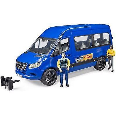 Bruder 02670 - MB Sprinter Transfer mit Fahrer und Fahrgast, 1:16