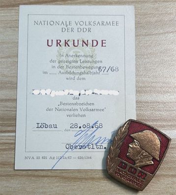 Nationale Volksarmee Bestenabzeichen mit Urkunde DDR