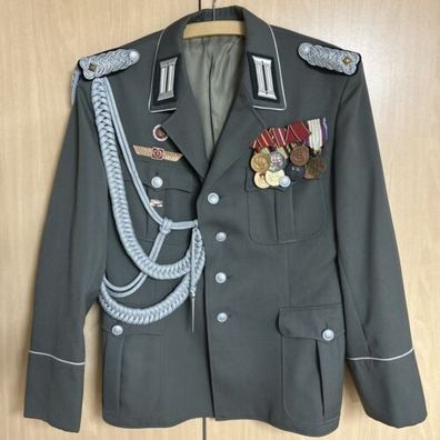 Uniform NVA Major Pioniere mit Orden, Urkunden, Schirmmütze und Hose Gr-m52