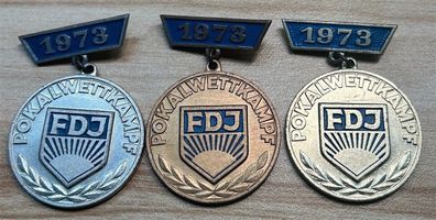 Pokalwettkampf 1973 Silber, Bronze Gold FDJ DDR Abzeichen