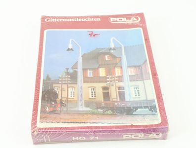 Pola H0 71 Gittermastleuchten und Telegrafenmasten