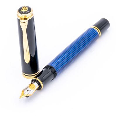 Pelikan Souverän M800 Kolben-Füller Blau Schwarz Gold 18K M