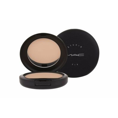 MAC Studio Fix Powder Plus Foundation