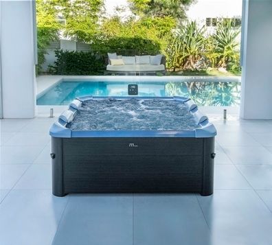 MSpa Whirlpool OSLO Saphire Modell 2025 inkl. LED WiFi / UVC / Ozon / 128 Massagedüse