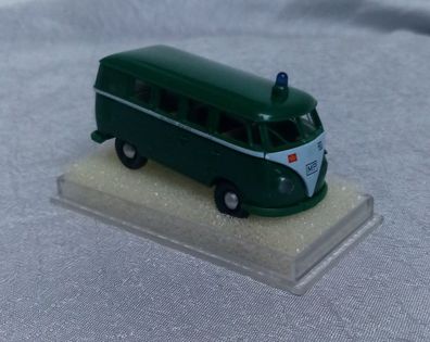 VW Bus T1b Military Police, Brekina