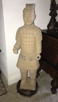 Terracotta Soldat Statue 100cm hoch. Luxury Park
