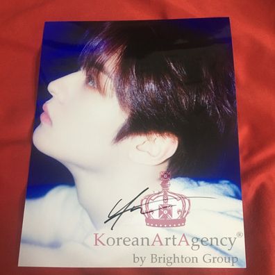 Stray Kids Lee Know 10inches Autograph