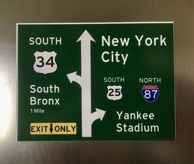 Kühlschrank Magnet New York - Bronx Yankee Stadium Interstate 87 - 10 x 7,5 cm