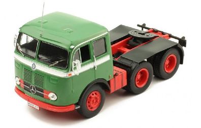 Speidel Replicars 234396 IXOTR040 Mercedes LPS 333, grün/rot, 196 1:43