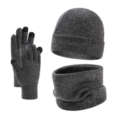 Dreiteiliges Set aus Wintermütze, Schal und Handschuhen, gestrickt und verdickt