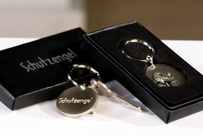 40780 Schlüsselanhänger Schutzengel aus Metall Silber mit Schlüsselring l 6,5 cm