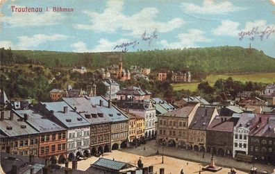 Blick auf Trautenau Marktplatz und Denkmal Böhmen Postkarte AK 1913