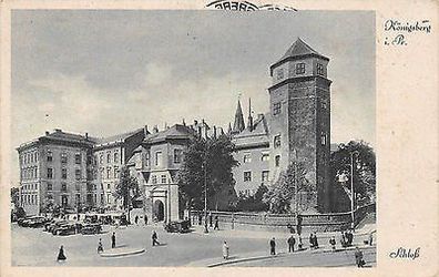 Königsberg Preussen PKW am Schloß Postkarte 1943