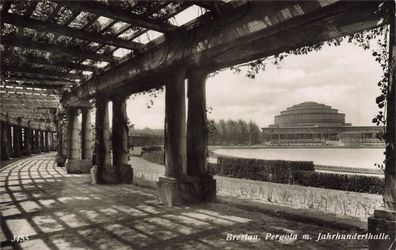 Pergola mit Jahrhunderthalle in Breslau Schlesien Postkarte AK 1937