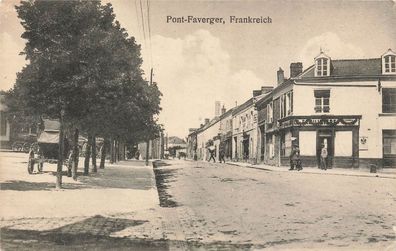 Straßenansicht in Pont Faverger Frankreich Postkarte AK