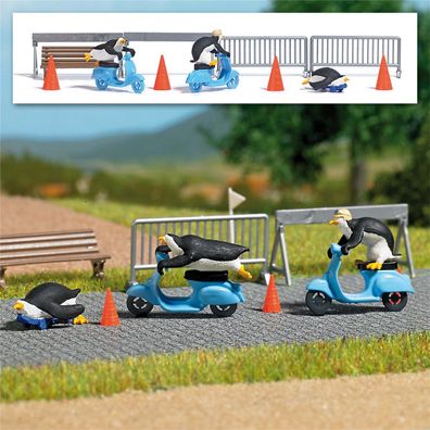 Busch H0 7925 Action Set: Pinguine Rollerfahrt - NEU