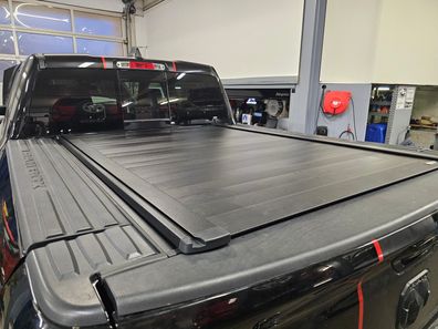RETRAX PRO XR Schiebeabdeckung (manuell) RAM 1500 5.7ft Bj: 2019+ (mit Trax