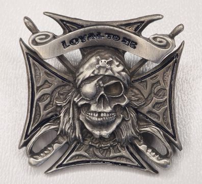 Pin Pirat Piratenkreuz Totenkopf EK - Loyal to Me - 3,5 x 3,5 cm