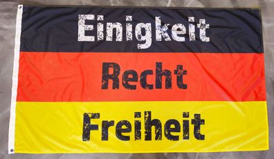 Premium Fahne Flagge Deutschland - Einigkeit Recht Freiheit - 90 x 150 cm