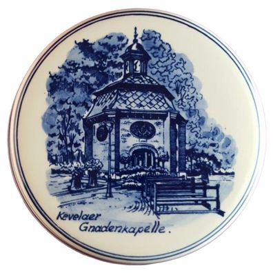 Delfts Hand Painted Holland Kevelaer Gnadenkapelle Deckeldose H 5,5 cm D 13,4 cm