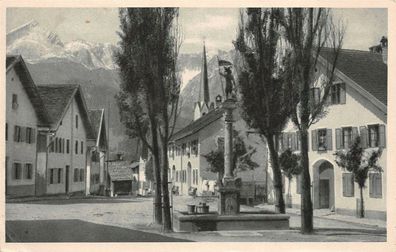 Partenkirchen-Floriansplatz Blick auf Alpspitze und Zugspitze Postkarte AK