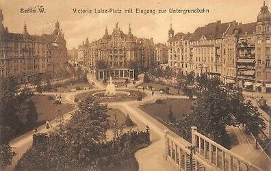 Berlin W. Victoria Luise-Platz mit Eingang zur Untergrundbahn AK 1915