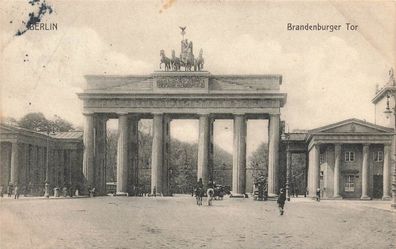 Berlin Brandenburger Tor Postkarte AK 1909