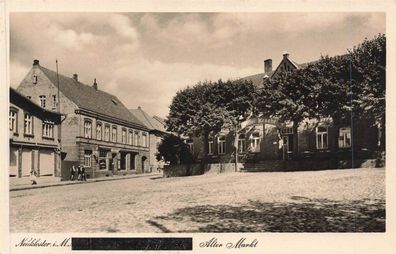 Alter Markt mit Hotel Kraeht in Neukloster Mecklenburg-Vorpommern Postkarte AK