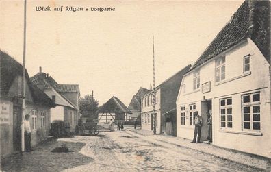 Dorfpartie Wiek auf Rügen Mecklenburg-Vorpommern Postkarte AK