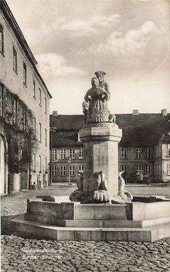 Reutar-Brunnen in Neubrandenburg Mecklenburg-Vorpommern Postkarten AK 1936