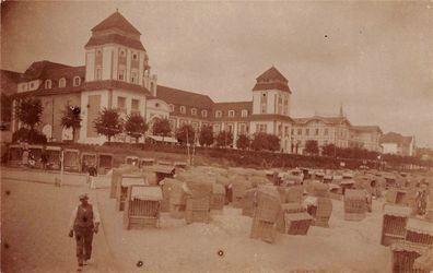 Strand Binz Rügen Mann am Strand Kurhaus Orig. Foto