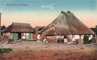 Ansicht Bauernhaus auf Rügen Mecklenburg-Vorpommern Postkarte AK