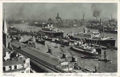 Motorschiff im Hafen in Hamburg-Süd Postkarte AK 1936