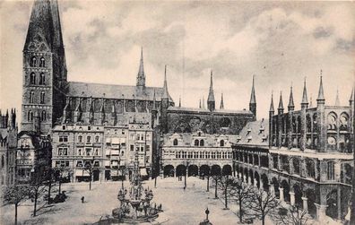 St. Marien-Kirche zu Lübeck (erb. 1250) Blick vom Markt Postkarte AK