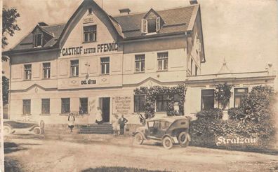 Kratzau Böhmen Gasthof letzter Pfennig Frauen mit alte Auto Orig. Fotokarte