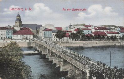 An der Warthebrücke in Landsberg an der Warthe Ostbrandenburg Postkarte AK