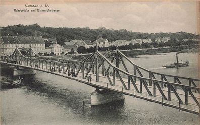 Oderbrücke und Bismarckstraße Crossen an der Oder Ostbrandenburg Postkarte AK