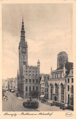 Danzig Rathaus Artushof, Strassenbahn gelaufen 1942