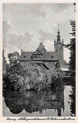 Danzig Müllergewerkshaus mit St. Katharinenkirchturm