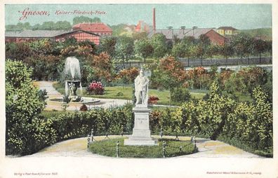 Kaiser Friedrich Platz mit Denkmal in Gnesen Posen Postkarte AK