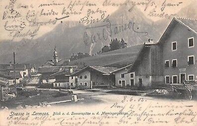 Strasse in Lermoos Blick a. d. Sonnenspitze u. d. Miemingerg. Postkarte AK 1903