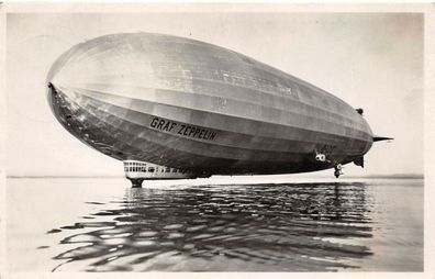 Graf Zeppelin" auf dem Bodensee Postkarte AK