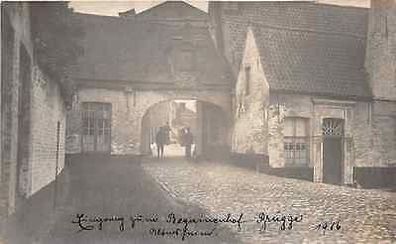 Eingang zum Beguinenhof in Brügge Belgien 1916 Foto