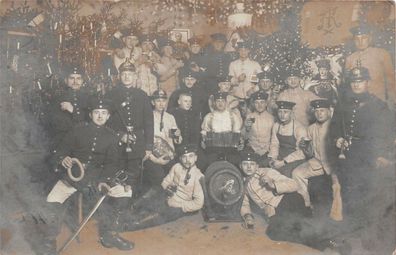 Weihnachten Gruppenfoto Soldaten Pickelhaube Sachsen Artillerie Riesa