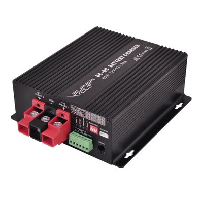 Supervolt 12V 30A LiFePO4 Ladebooster B2B Ladegerät