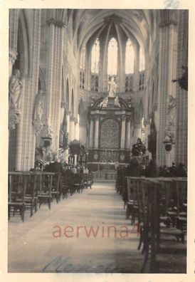 Inneres der Kirche Mechelen Belgien