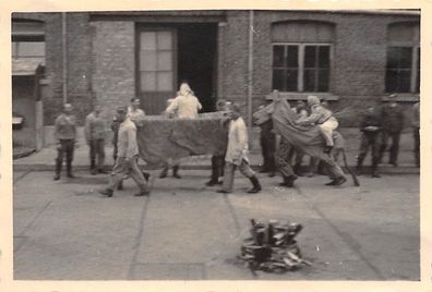 Deutsche Soldaten bei der Wallburgisnacht Hoboken Antwerpen Belgien