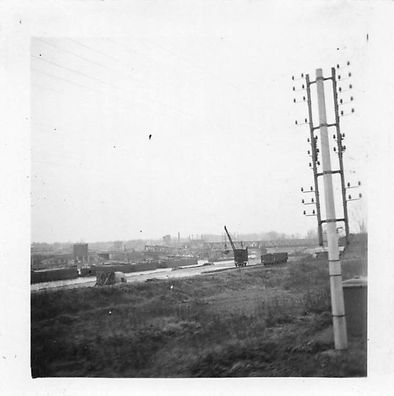 Zerstörte Brücke an der Oise Frankreich