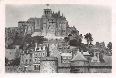 Häuser mit Kloster St. Michel Frankreich Orig. Foto