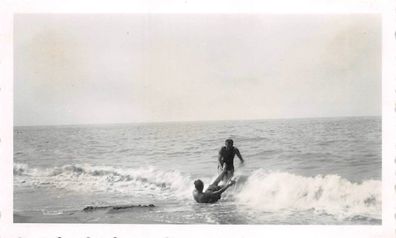 Nackte Soldaten Baden am Strand Blonville sur Mer Frankreich